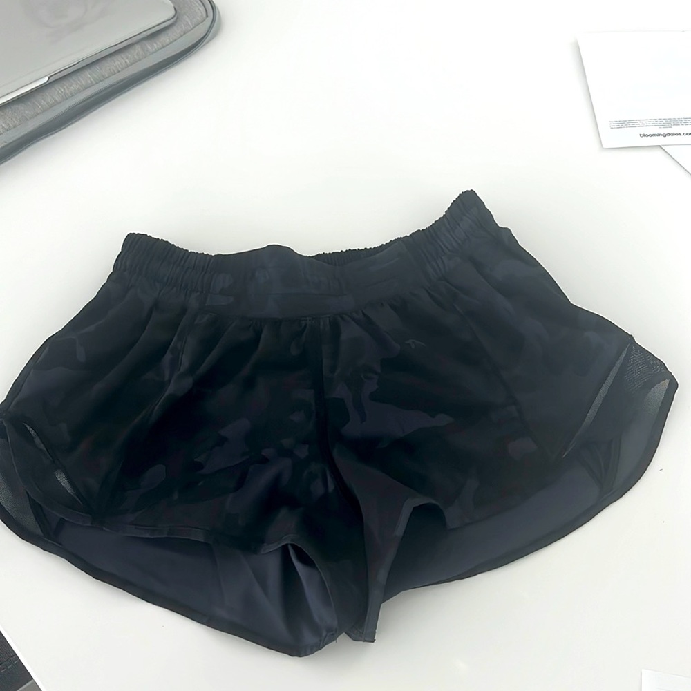 Lululemon Hotty Running Shorts Size 4